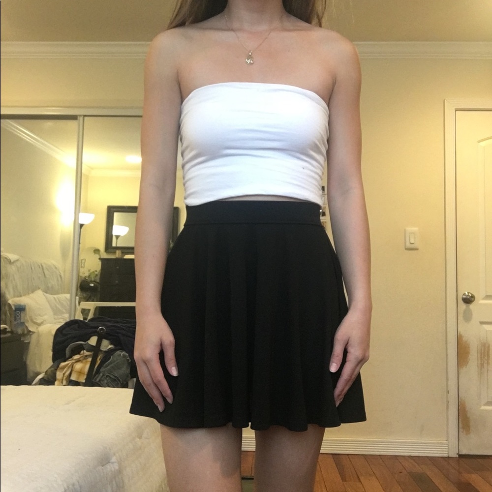 Black skirt